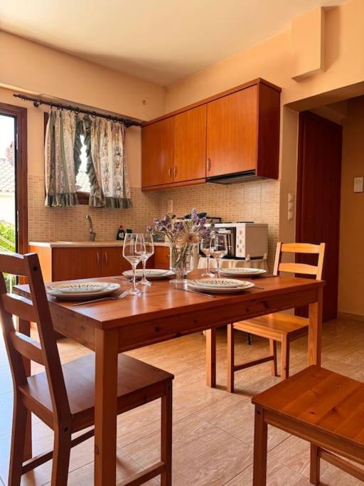 Appartamento Family Woodland Oasis Vipgreece Kírinthos Esterno foto